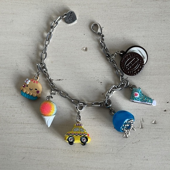 CHARM IT BRACELET - Picture 10 of 12